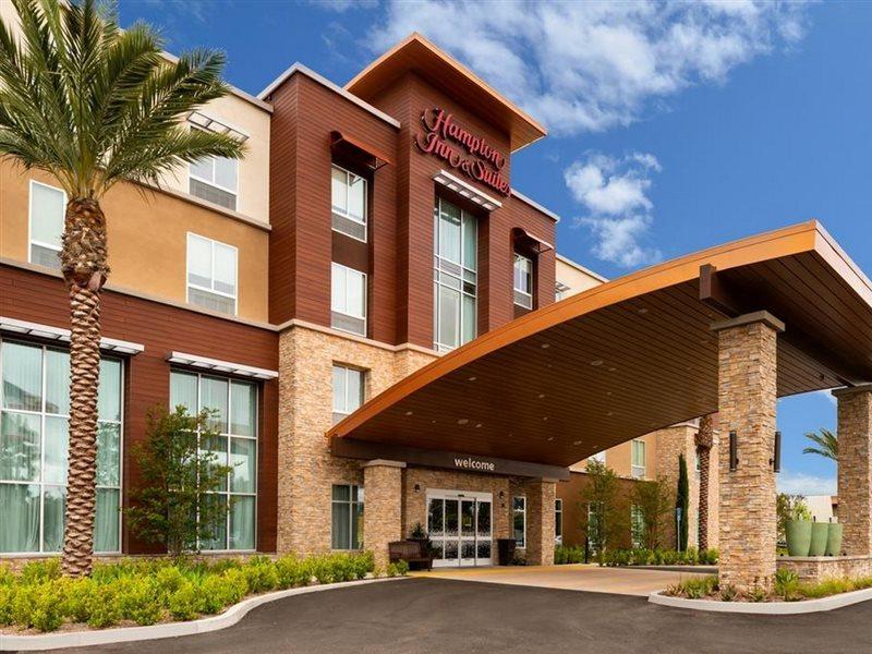 Hampton Inn & Suites Buena Park Exterior photo