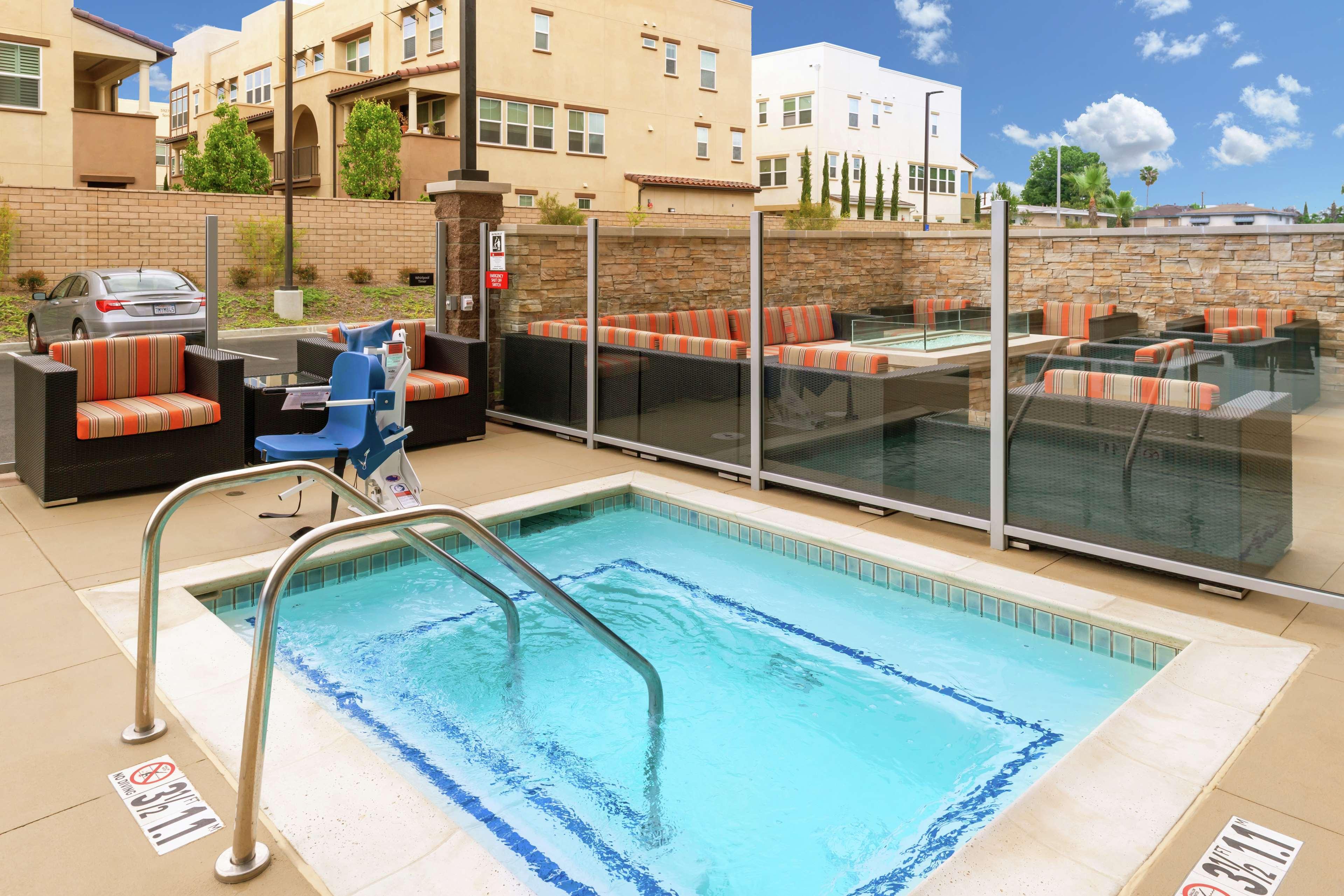 Hampton Inn & Suites Buena Park Exterior photo